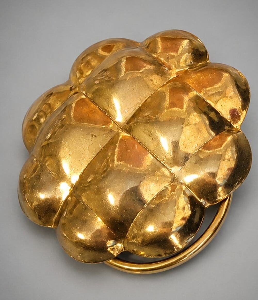 Vintage Large Brass-tone Scarf Clip- 2.25"- Quilted Pattern Women's acc-
